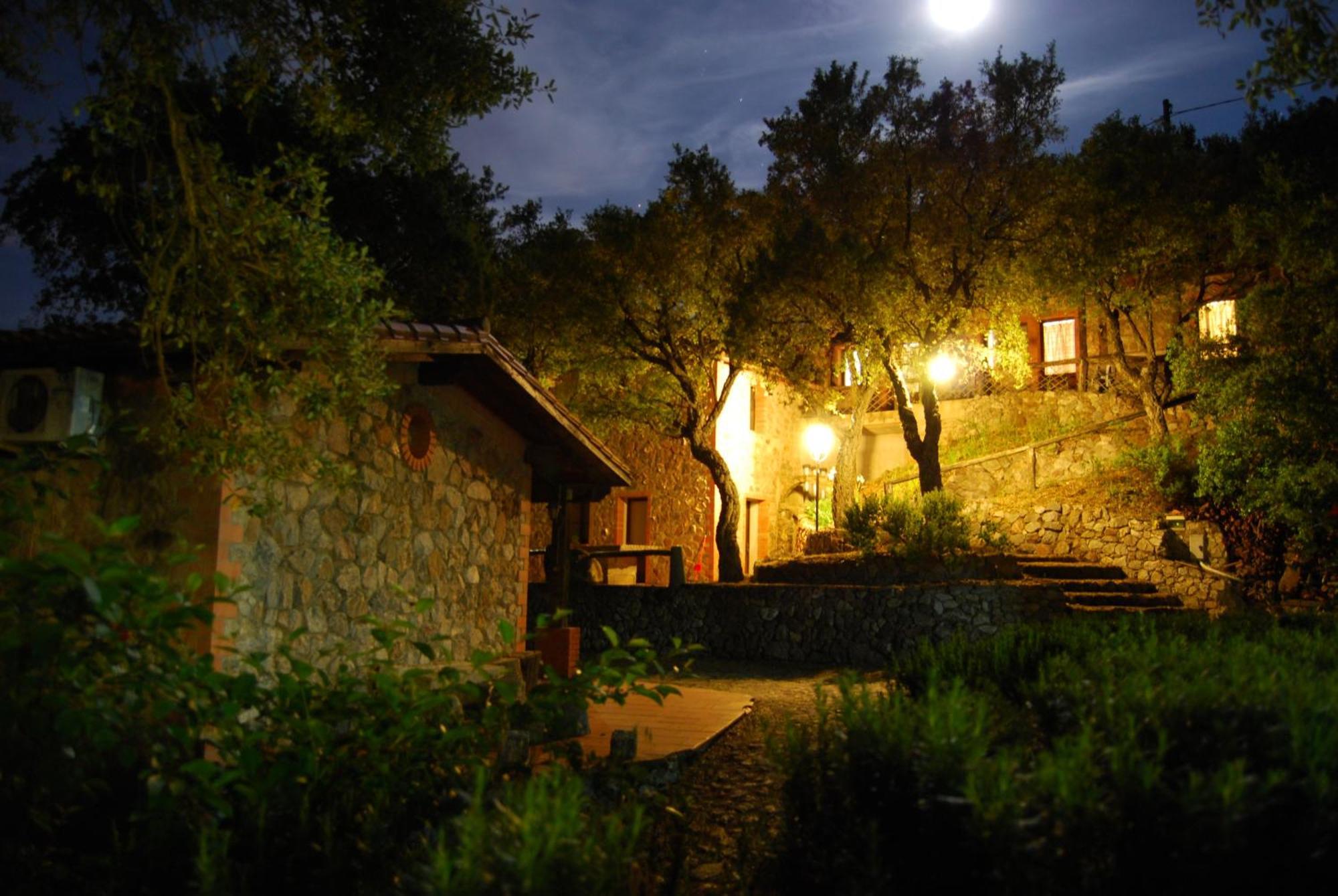 Hostal La Quercia Arbus Exterior foto