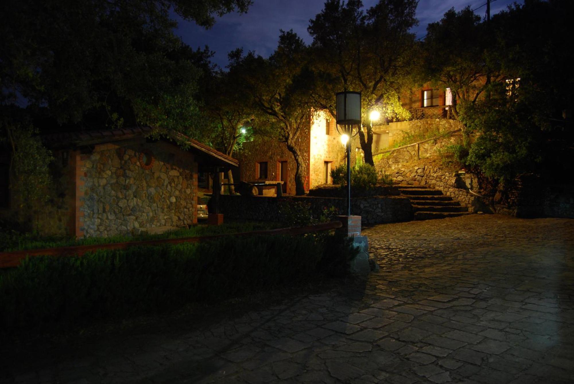 Hostal La Quercia Arbus Exterior foto