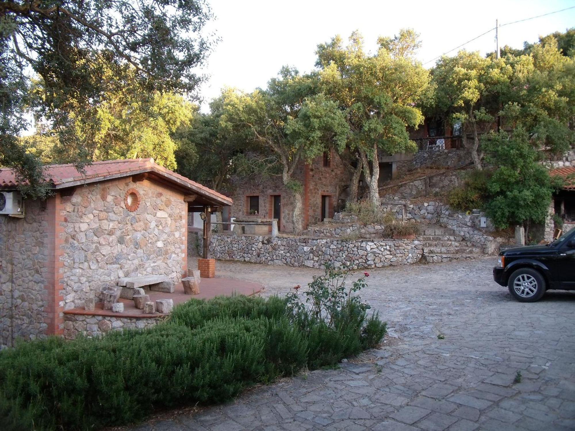 Hostal La Quercia Arbus Exterior foto